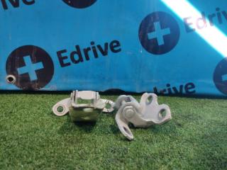 Петля двери задняя правая Toyota Aqua 2013 контрактная Петля двери задняя правая Toyota Aqua 2013