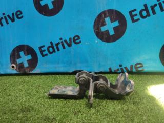 Фото запчасти петля двери задняя левая Toyota Prius 2010 контрактная запчасть Запчасть петля двери задняя левая Toyota Prius 2010