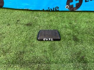 Фото запчасти накладка на педаль Toyota VANGUARD RAV4 2010 контрактная запчасть Запчасть накладка на педаль Toyota VANGUARD RAV4 2010