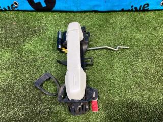 Ручка двери передняя левая toyota sienta 2016 контрактная Ручка двери передняя левая toyota sienta 2016