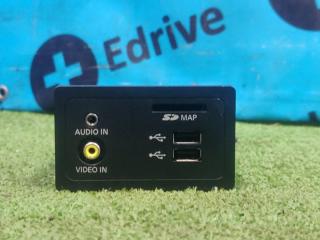 Usb Nissan Fuga 2015