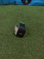 Кнопка открывания багажника Nissan X-Trail 2016