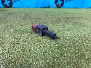 Концевик под педаль тормоза Nissan MURANO Z51 PNZ51 TNZ51 TZ51 QR25 (DE)