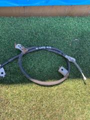 Трос ручника задний правый nissan leaf 2016