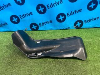 Фото запчасти защита горловины бензобака Toyota WISH 2010 контрактная запчасть Запчасть защита горловины бензобака Toyota WISH 2010