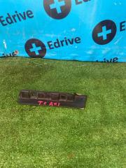 Фото запчасти брызговик передний левый Toyota Corolla Axio 2017 контрактная запчасть Запчасть брызговик передний левый Toyota Corolla Axio 2017