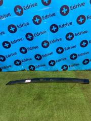 Ветровик передний левый Toyota PRIUS ALPHA 2012