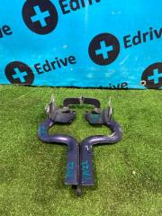 Петля капота Toyota Aqua 2018