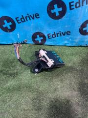 Электронный блок Toyota Voxy 2016