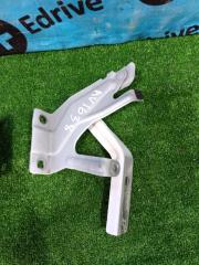 Петля капота передняя Leaf 2019 ze1 EM57