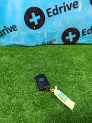 Ключ зажигания Toyota Voxy 2015