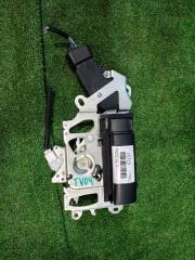 Ручка двери задняя правая Toyota Voxy 2014 контрактная Ручка двери задняя правая Toyota Voxy 2014