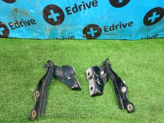 Петля капота Mazda CX-3 2016