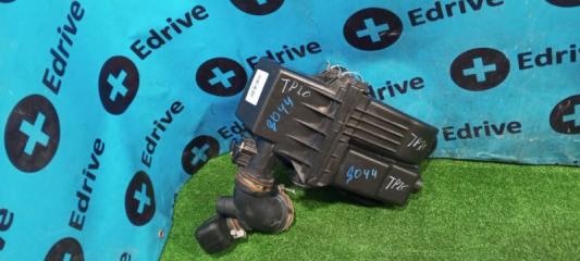 Запчасть корпус воздушного фильтра Toyota Prius 2019