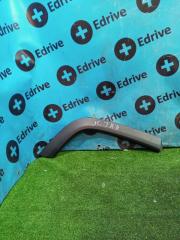 Запчасть молдинг на крыло задний правый Jeep Compass 2021