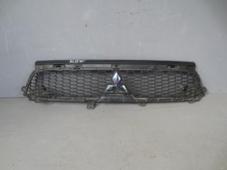 Решетка радиатора Mitsubishi Outlander