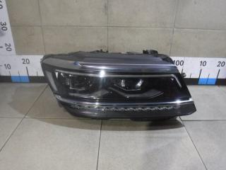 Фара правая Volkswagen Tiguan