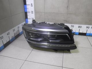 Фара правая Volkswagen Tiguan