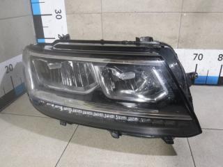 Фара правая Volkswagen Tiguan