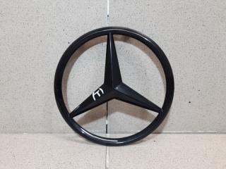 Фото запчасти эмблема Mercedes-Benz E-Class Б/У запчасть Запчасть эмблема Mercedes-Benz E-Class