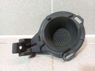 Фото запчасти заглушка бампера левая Nissan Juke Б/У запчасть Запчасть заглушка бампера левая Nissan Juke