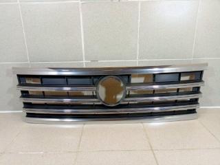 Решетка радиатора Volkswagen Touareg
