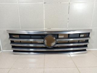 Решетка радиатора Volkswagen Touareg