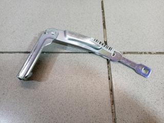 Запчасть петля капота правая Renault Duster