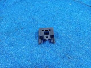 Кронштейн Chery Arrizo 8