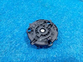 Моторчик зеркала Hyundai Solaris Б/У Моторчик зеркала Hyundai Solaris