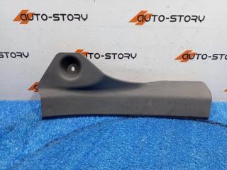 Запчасть накладка двери передней правой Hongqi H5