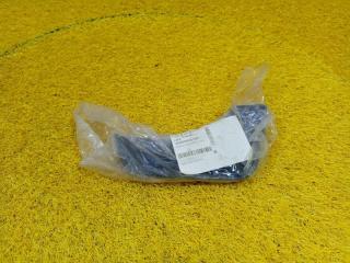 Запчасть брызговик передний левый Lada Granta