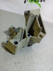 Кронштейн ДВС передний Ford Focus DBW EYDB Кронштейн ДВС передний Ford Focus DBW EYDB
