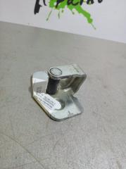 Петля замка задняя правая Opel Vectra 2002- 2008