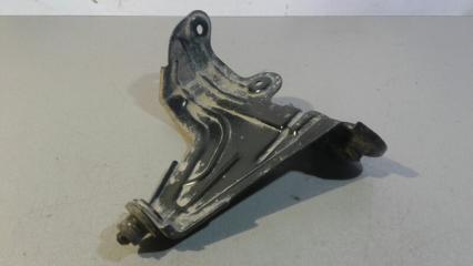 Кронштейн Opel Vectra C Z18XE Кронштейн Opel Vectra C Z18XE