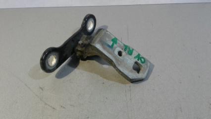 Петля двери нижняя задняя левая Opel Vectra 2002- 2008