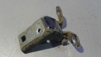 Петля двери нижняя задняя левая Ford Mondeo 2000-2007