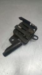 Запчасть замок капота передний Subaru Forester SG5 Б/У Замок капота передний Subaru Forester SG5 Б/У