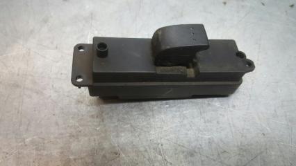 Кнопка ЭСП передняя правая Mazda Mazda3 2003-2009