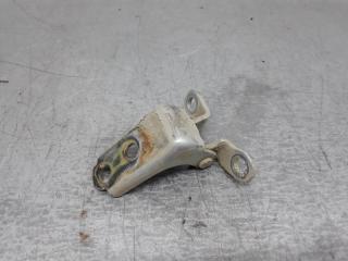 Запчасть петля двери нижняя передняя правая Honda Civic 2000- 2003