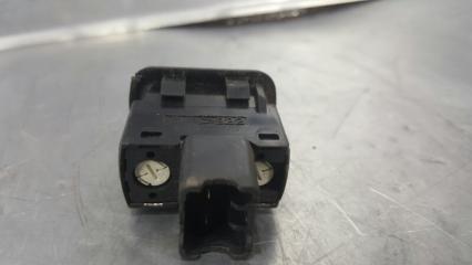 Кнопка обогрева стекла задняя YRV 08.2000 - 08.2005 UA-M201G K3VE