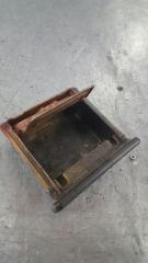 Запчасть пепельница передняя Mitsubishi Mirage 08.1997 - 10.2000