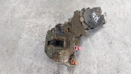 Замок двери задний правый Subaru Impreza 1992-2000
