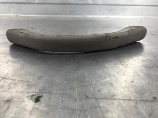 Ручка потолка Impreza 1992-2000 GC/GF EJ15 Ручка потолка Impreza 1992-2000 GC/GF EJ15