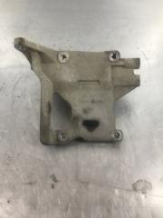 Кронштейн компрессора кондиционера Subaru Impreza 1992-2000