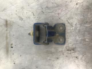 Петля крышки багажника Subaru Impreza 1992-2000