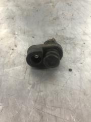 Запчасть выключатель концевой (концевик) Subaru Impreza 1992-2000 GC/GF EJ15 83331FA000 Б/У Выключатель концевой (концевик) Subaru Impreza 1992-2000 GC/GF EJ15 83331FA000 Б/У