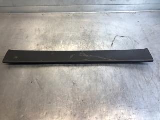 Накладка крышки багажника Subaru Impreza 1992-2000