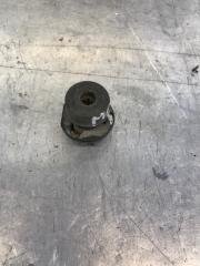 Отбойник капота Renault Megane 2002- 2009