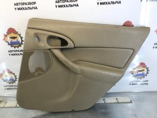 Обшивка двери задняя правая Ford Focus 1997-2004